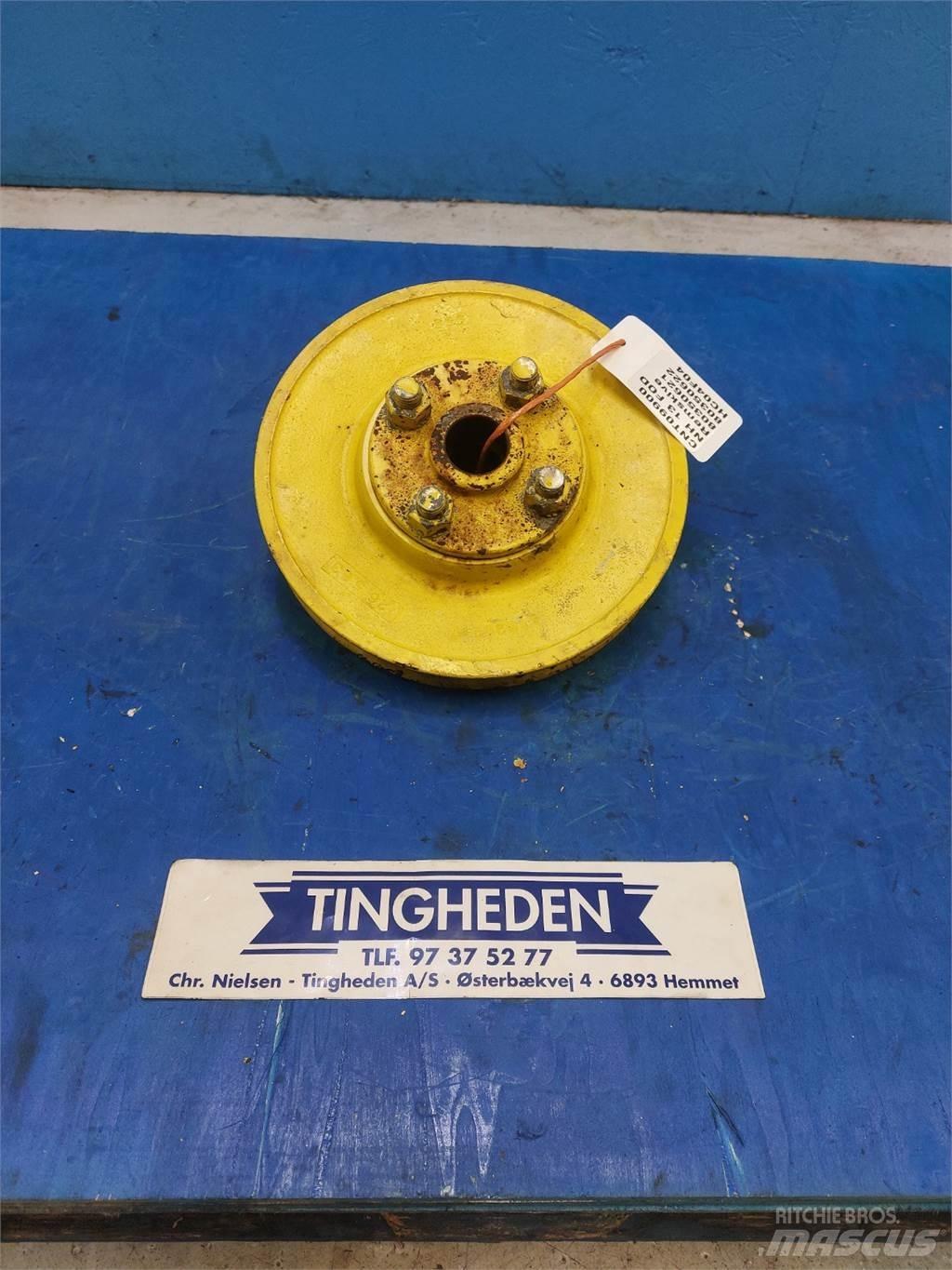 New Holland 1550 Combine harvester spares & accessories