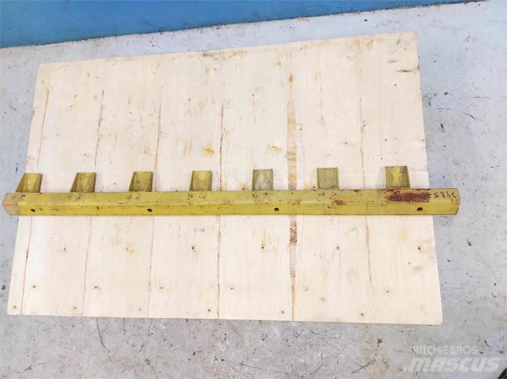 New Holland 1550 Combine harvester spares & accessories