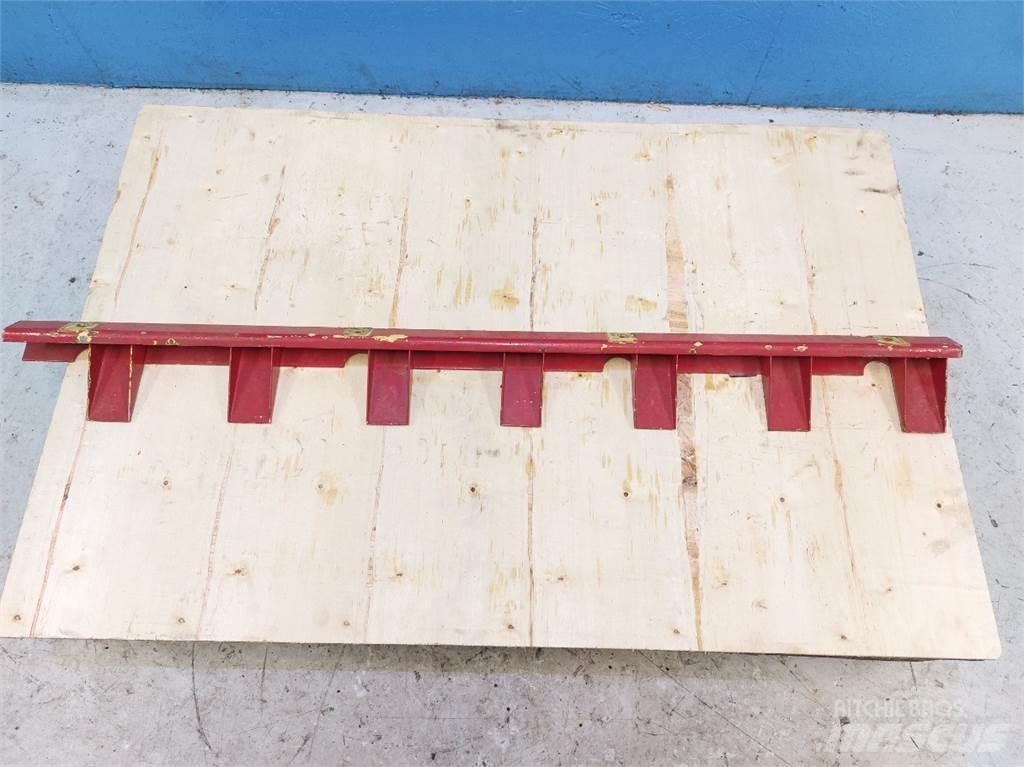 New Holland 1550 Combine harvester spares & accessories