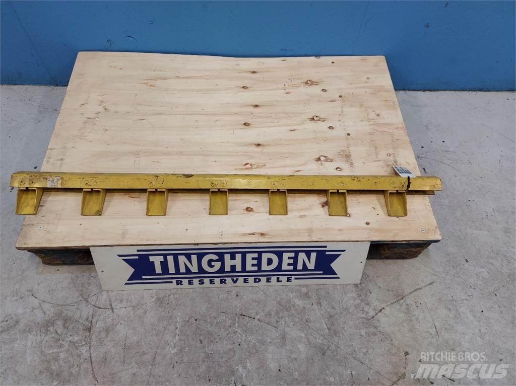 New Holland 1550 Combine harvester spares & accessories