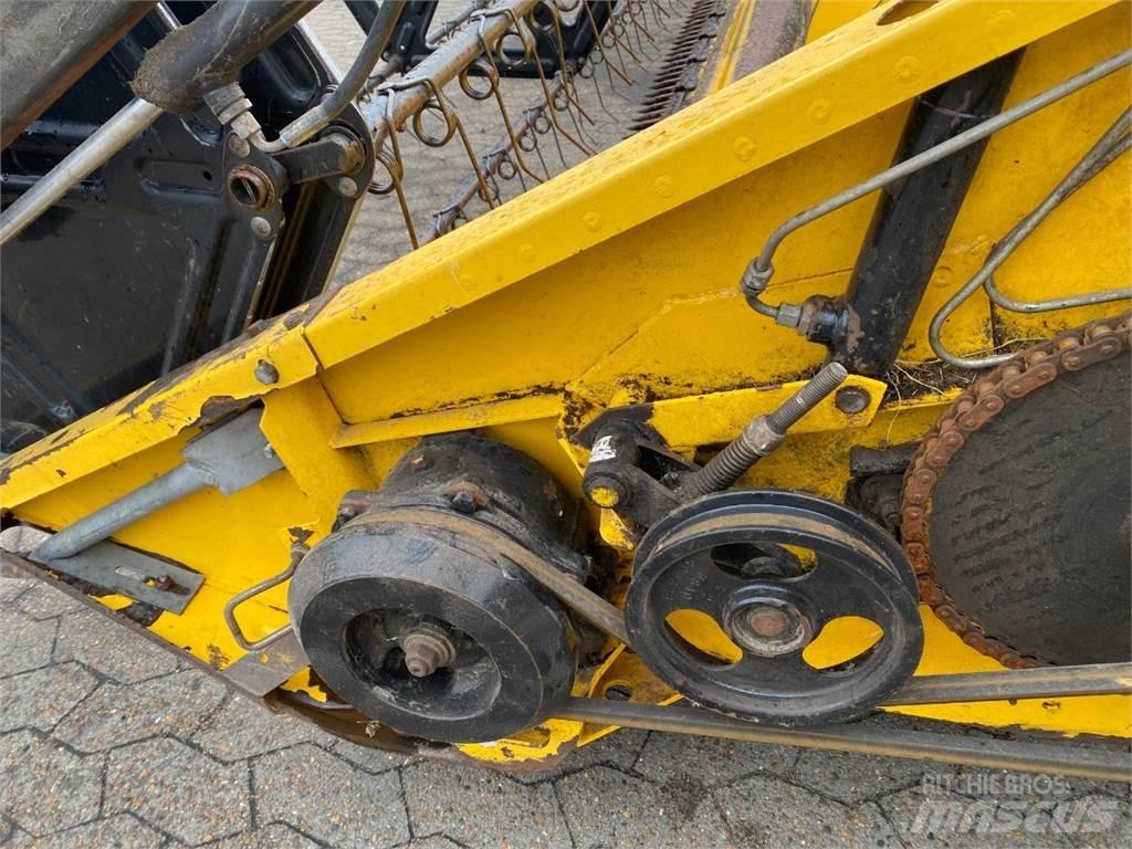 New Holland 24 Combine harvester spares & accessories