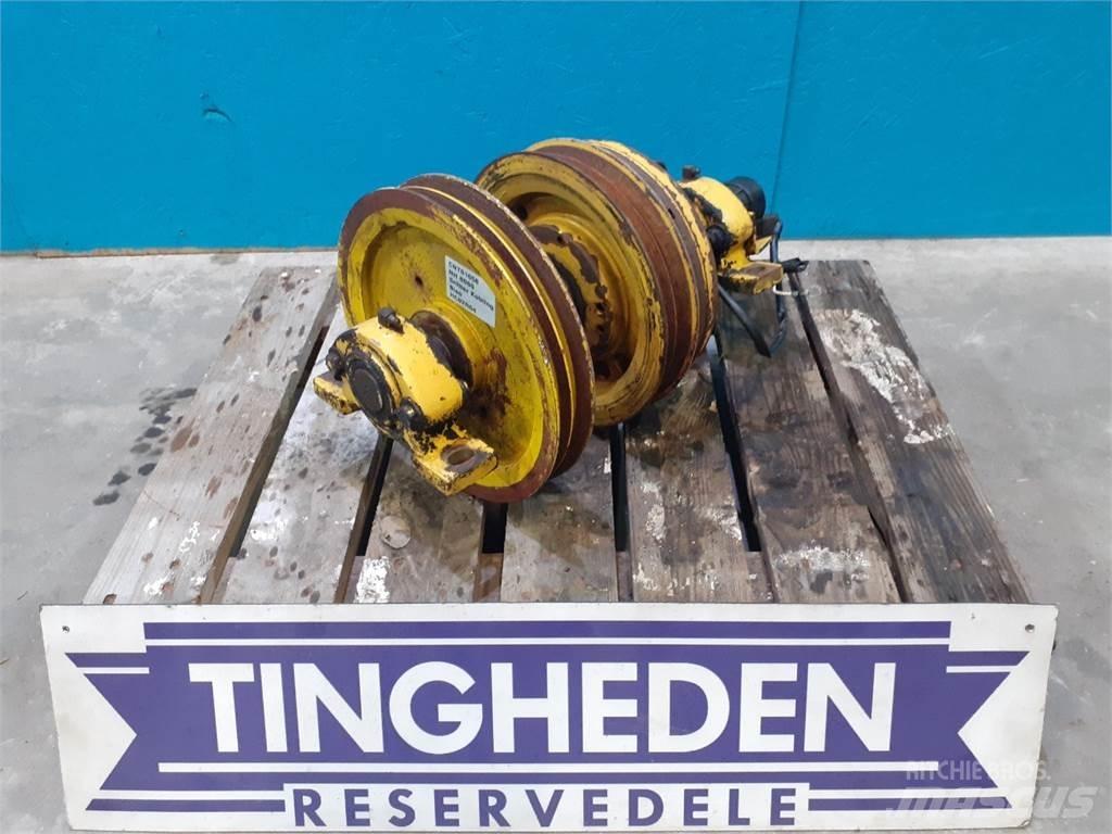 New Holland 8060 Combine harvester spares & accessories