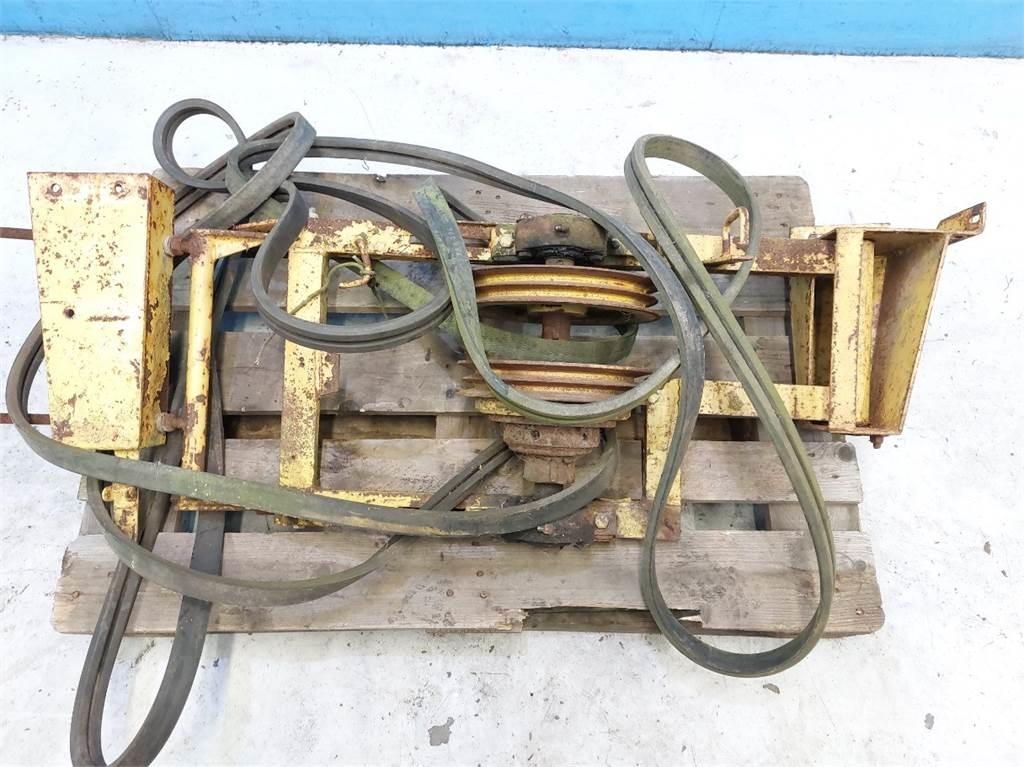 New Holland 8060 Combine harvester spares & accessories