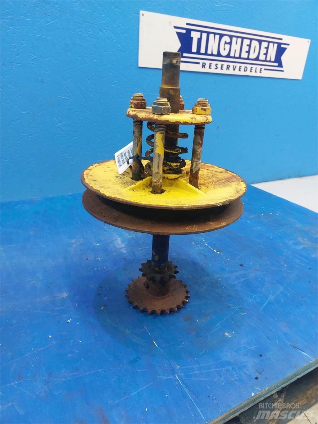 New Holland 8070 Combine harvester spares & accessories