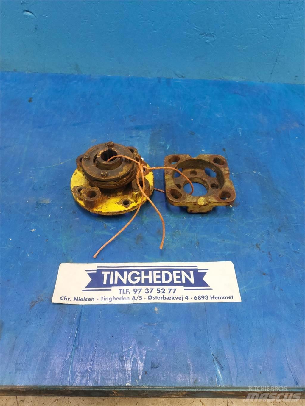 New Holland 8070 Combine harvester spares & accessories