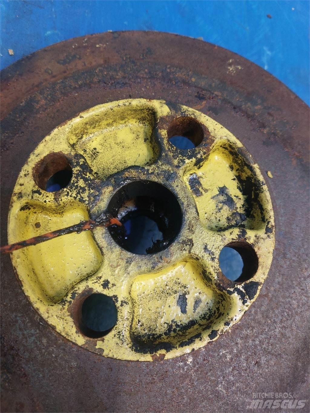 New Holland 8070 Combine harvester spares & accessories