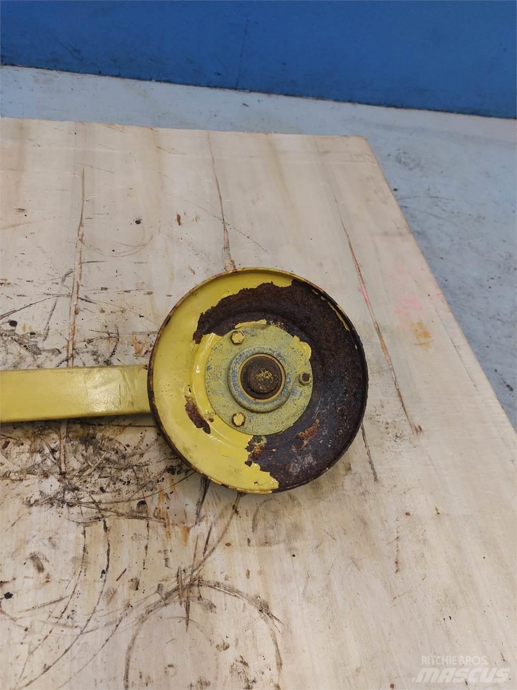 New Holland 8070 Combine harvester spares & accessories