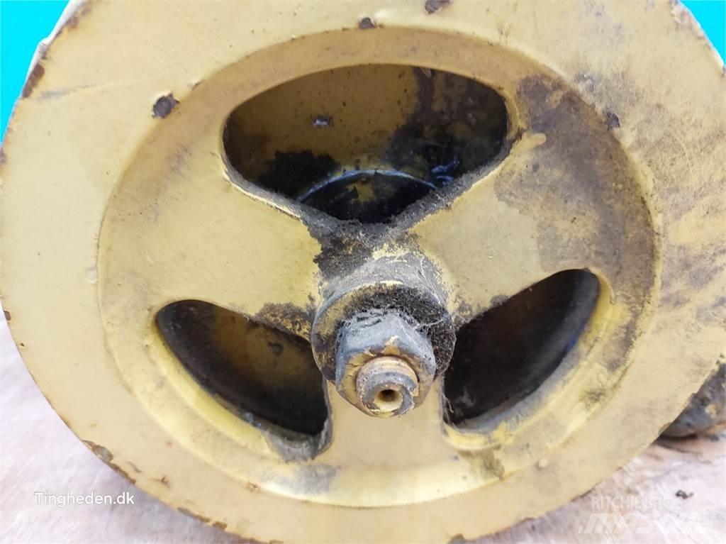 New Holland 8070 Combine harvester spares & accessories