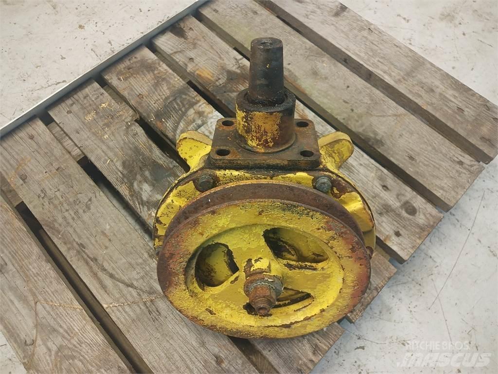 New Holland 8080 Combine harvester spares & accessories