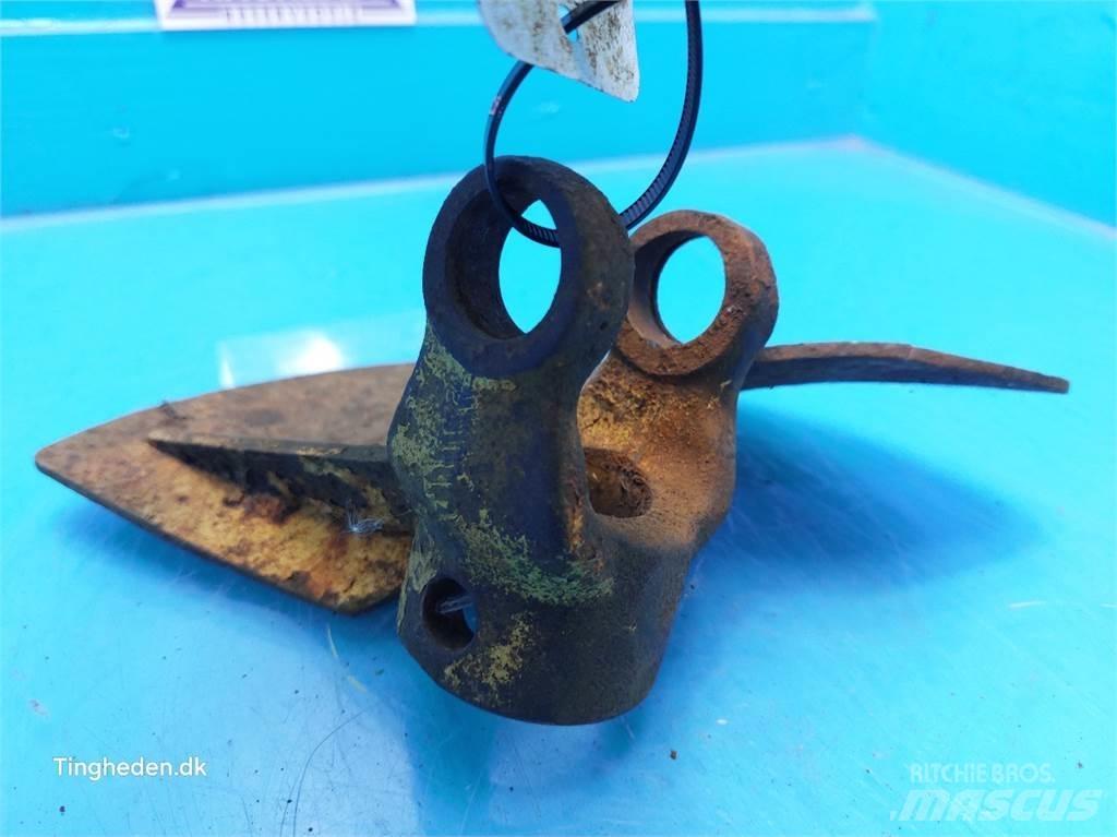 New Holland 8080 Combine harvester spares & accessories