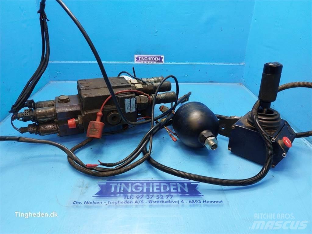 New Holland 8160 FEL`s  spares & accessories