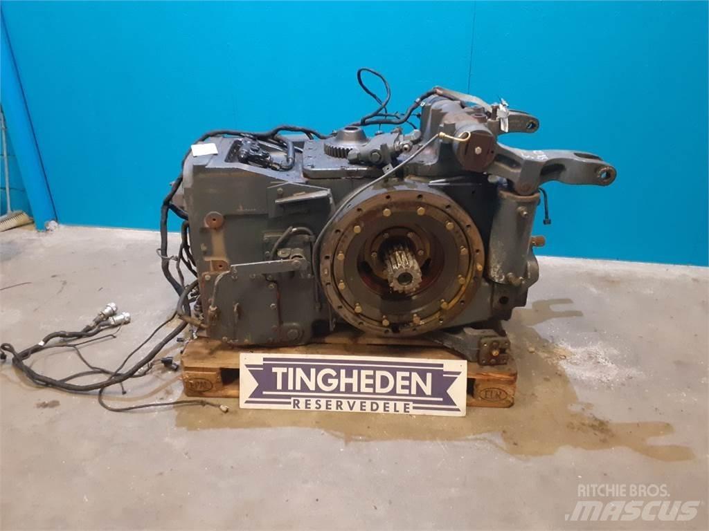 New Holland 8770 Transmission