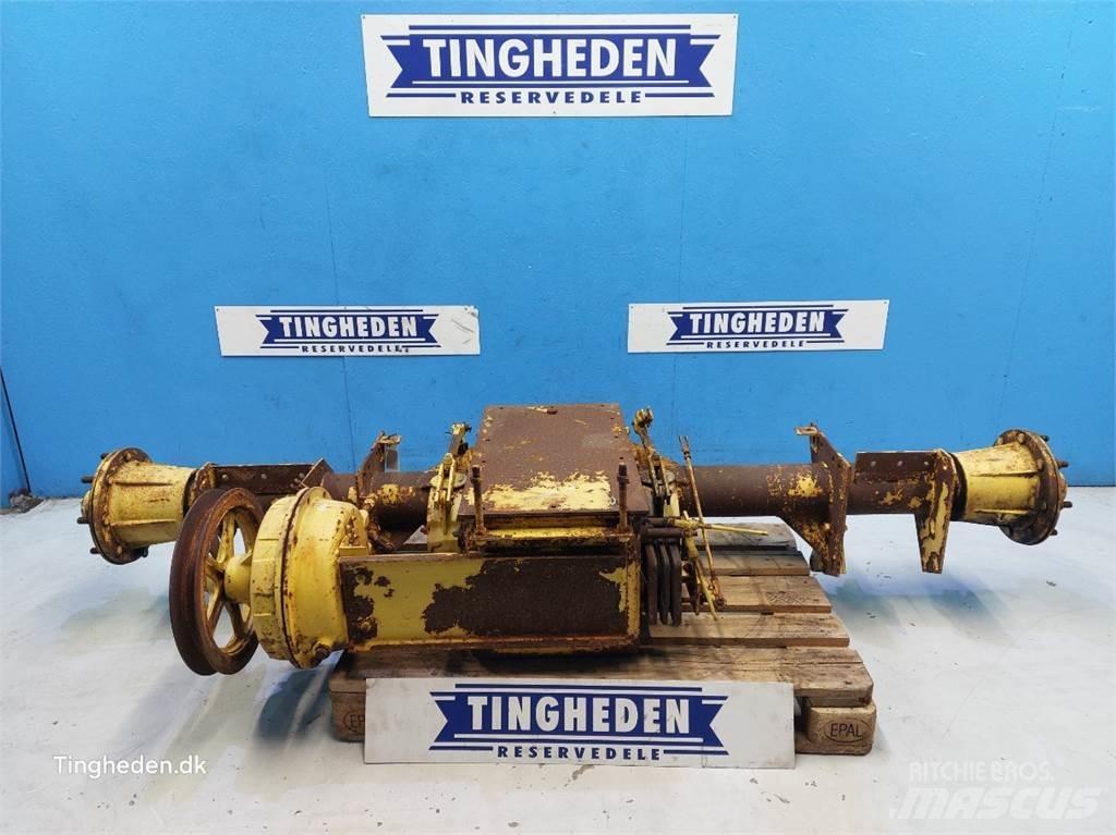 New Holland M140 Transmission