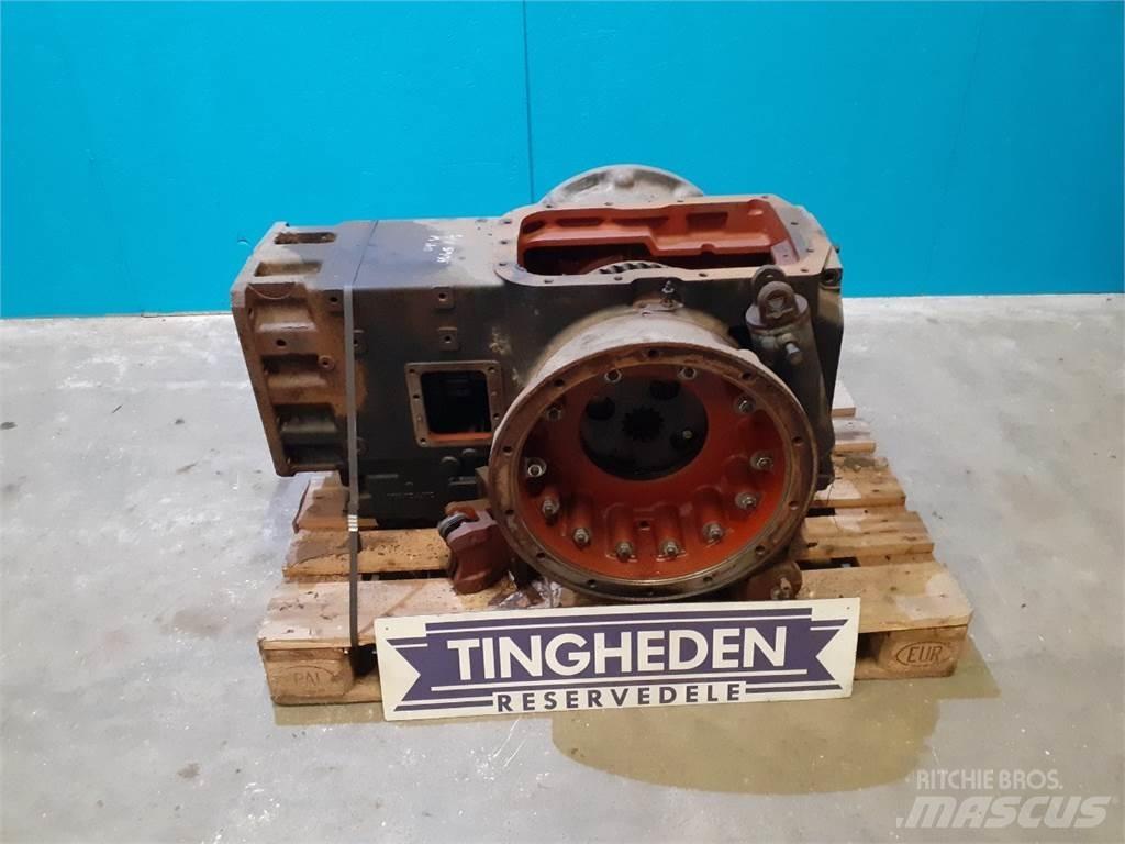 New Holland M160 Transmission