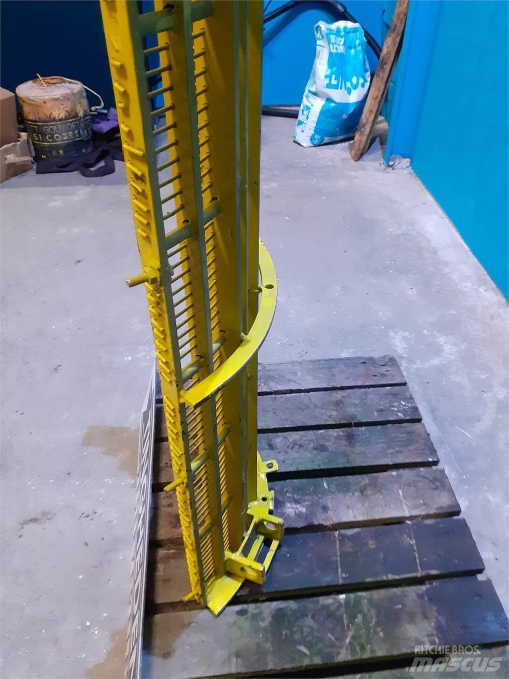 New Holland M80 Combine harvester spares & accessories