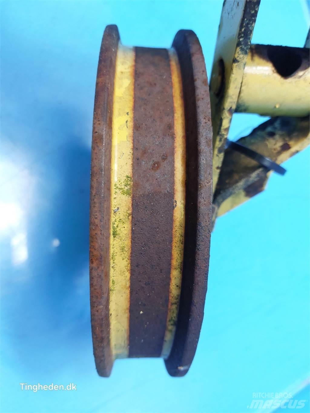 New Holland TF46 Combine harvester spares & accessories
