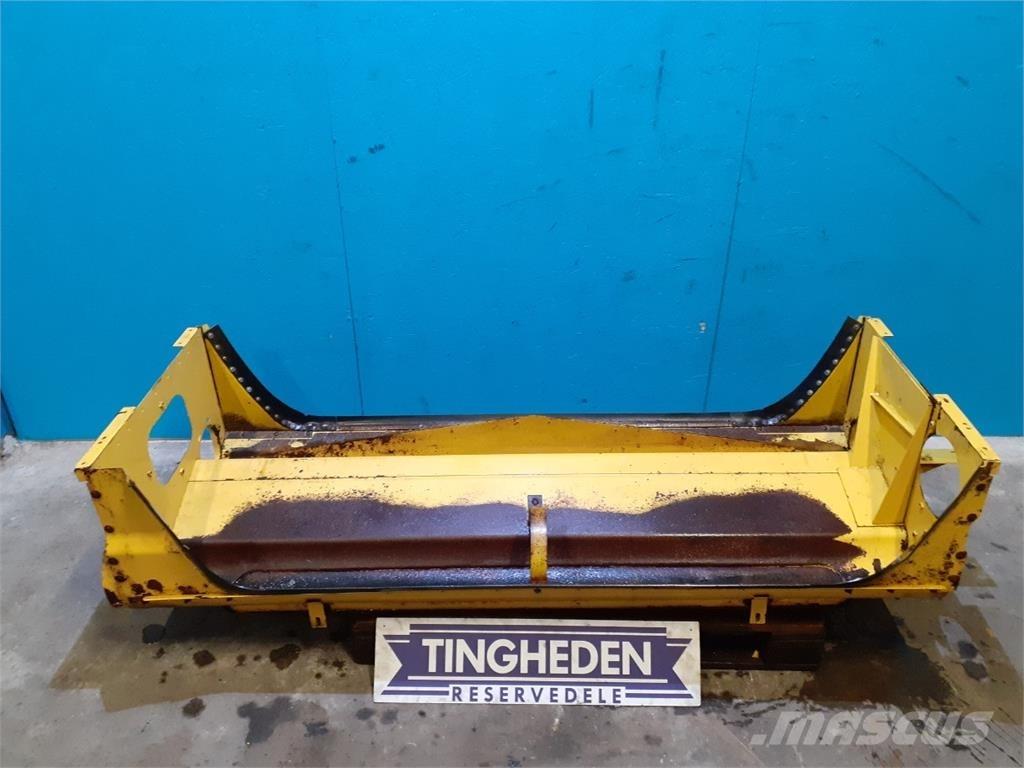 New Holland TF78 Sand and salt spreaders