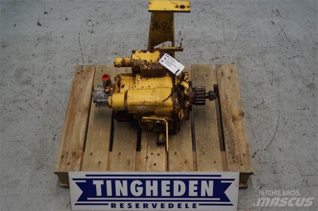 New Holland TX36 Hydraulics
