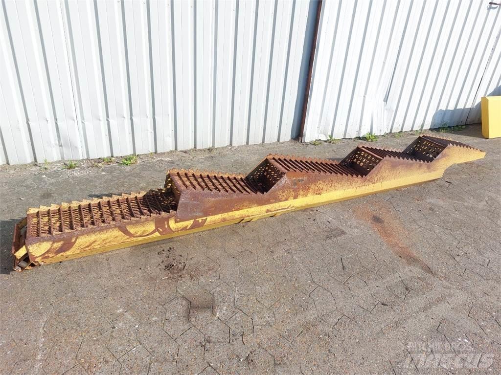 New Holland TX65 Combine harvester spares & accessories