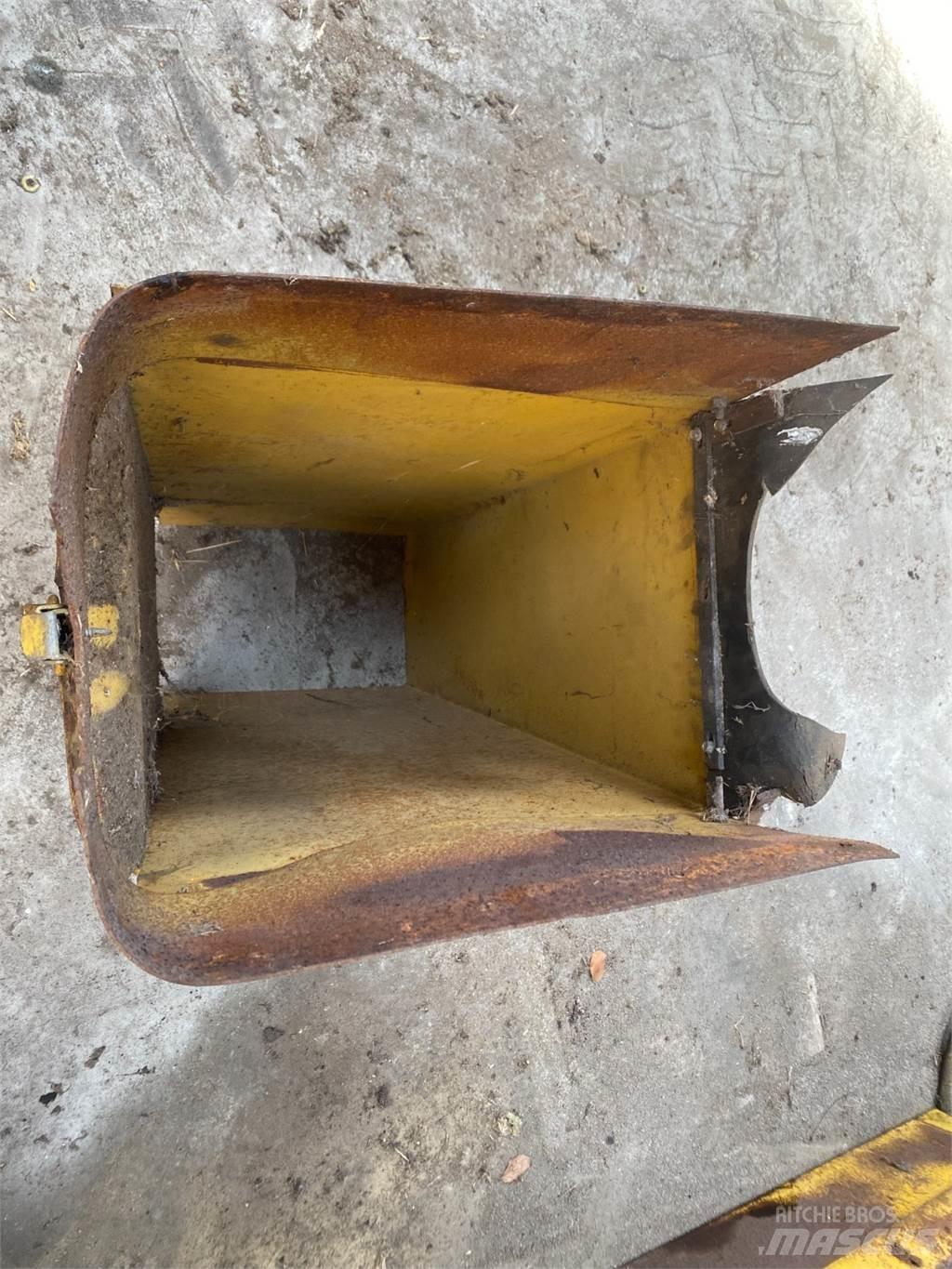 New Holland TX68 Combine harvester spares & accessories