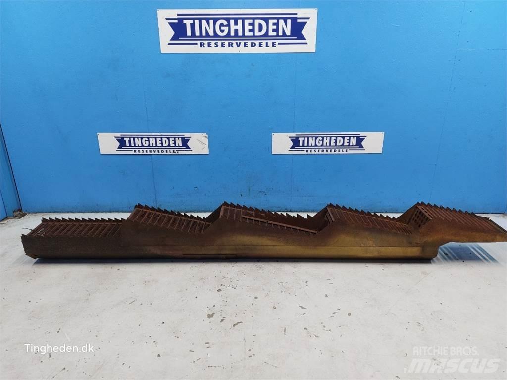 New Holland TX68 Combine harvester spares & accessories