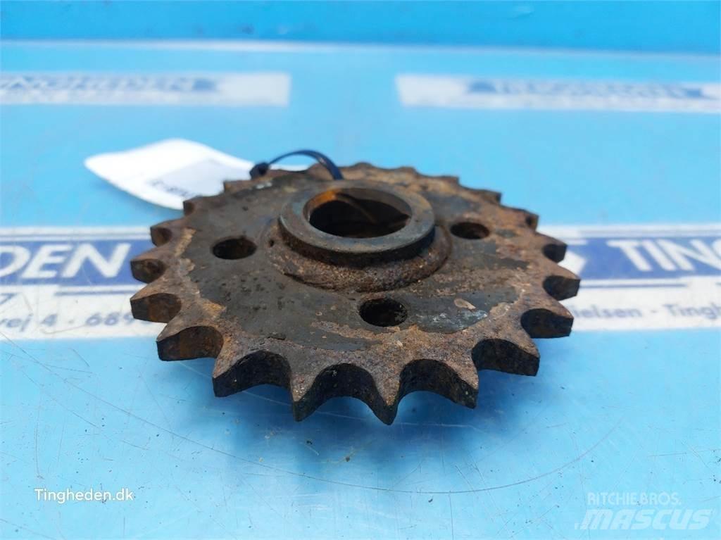 New Holland TX68 Combine harvester spares & accessories