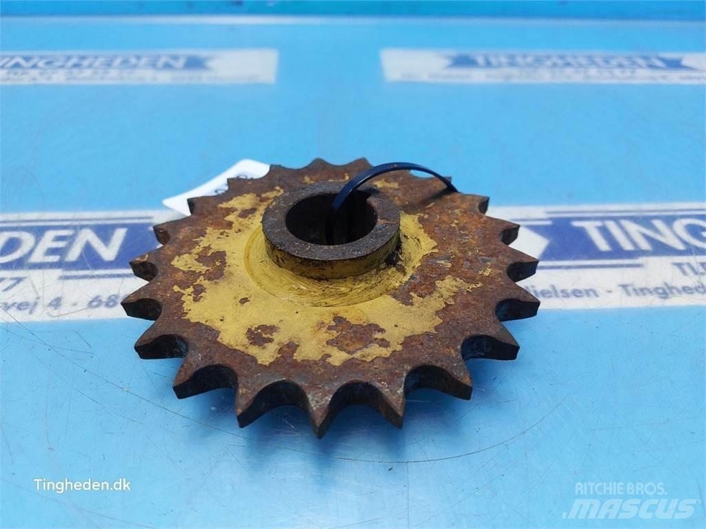 New Holland TX68 Combine harvester spares & accessories
