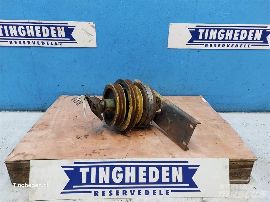 New Holland TX68 Combine harvester spares & accessories