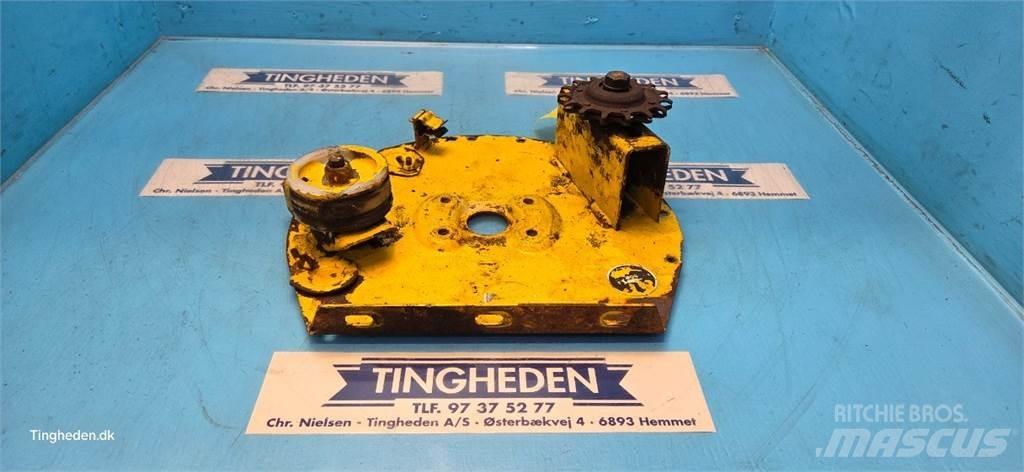 New Holland TX68 Combine harvester spares & accessories