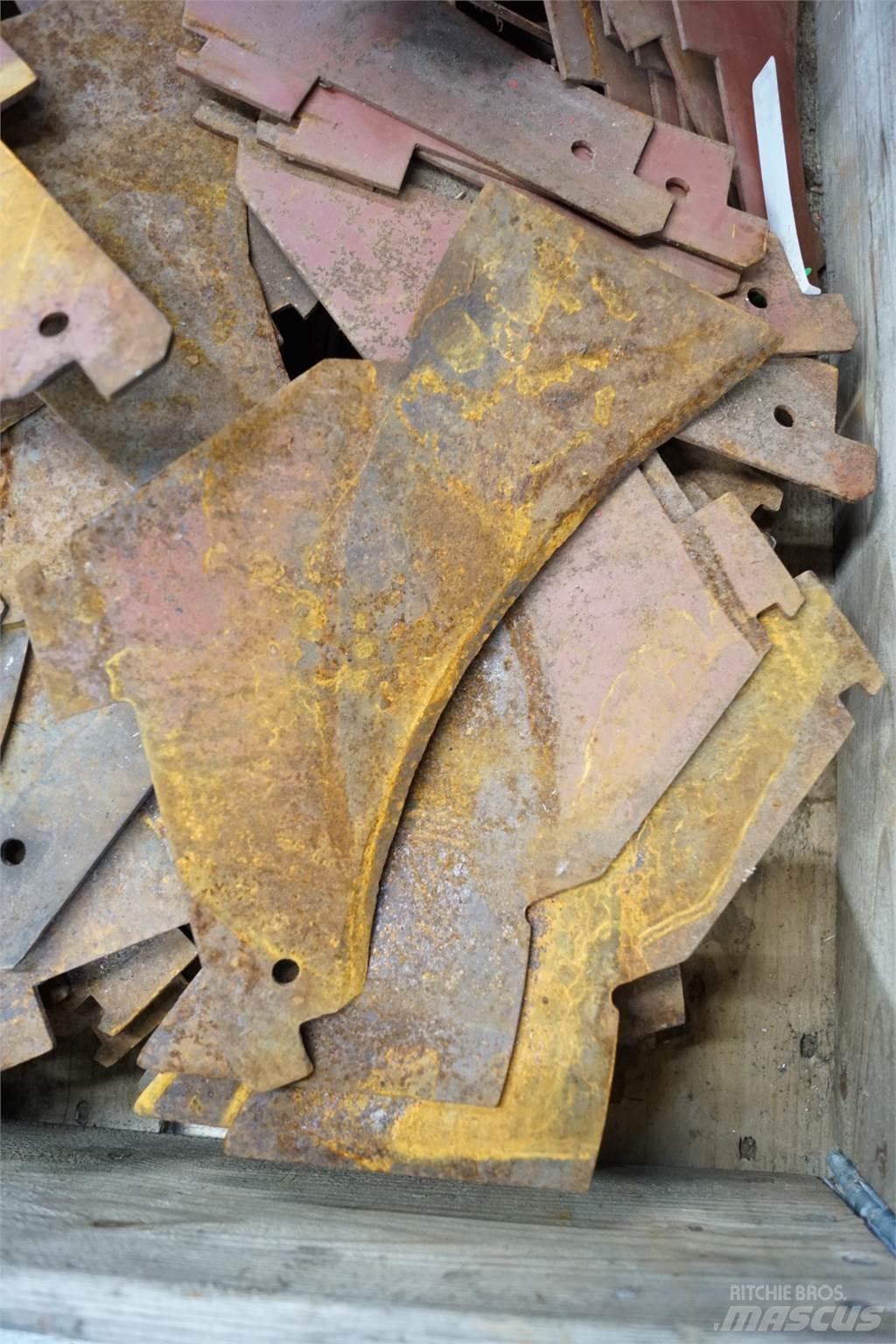Taarup Kniv Combine harvester spares & accessories