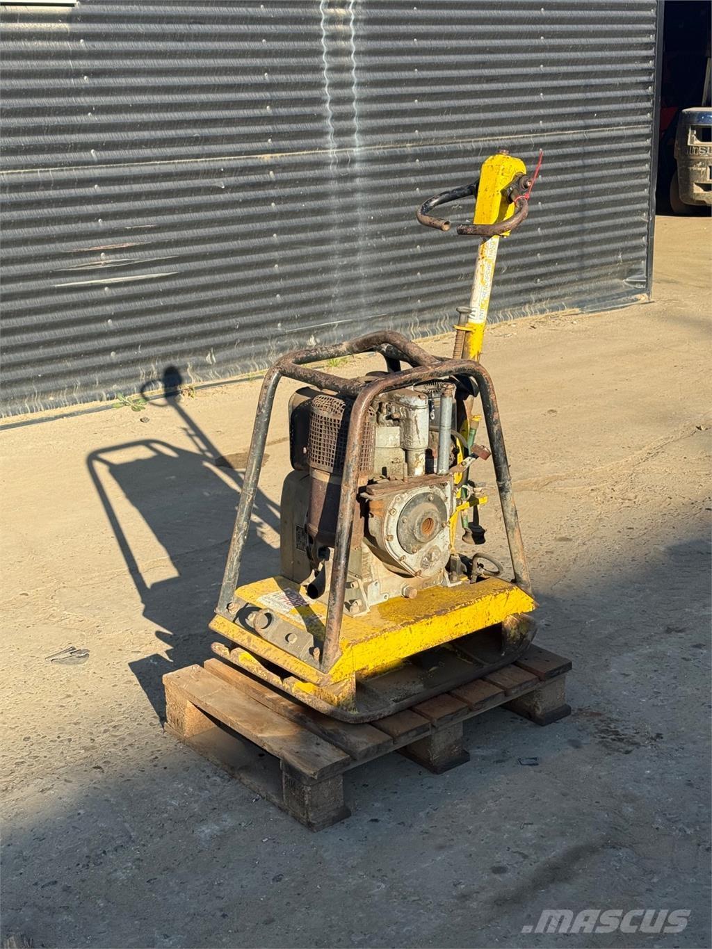 Wacker DPU2950 Vibrator compactors