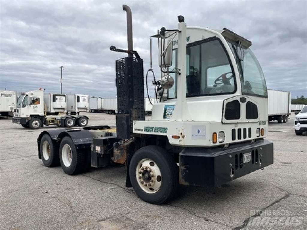 Autocar ACTT64 Terminal tractors