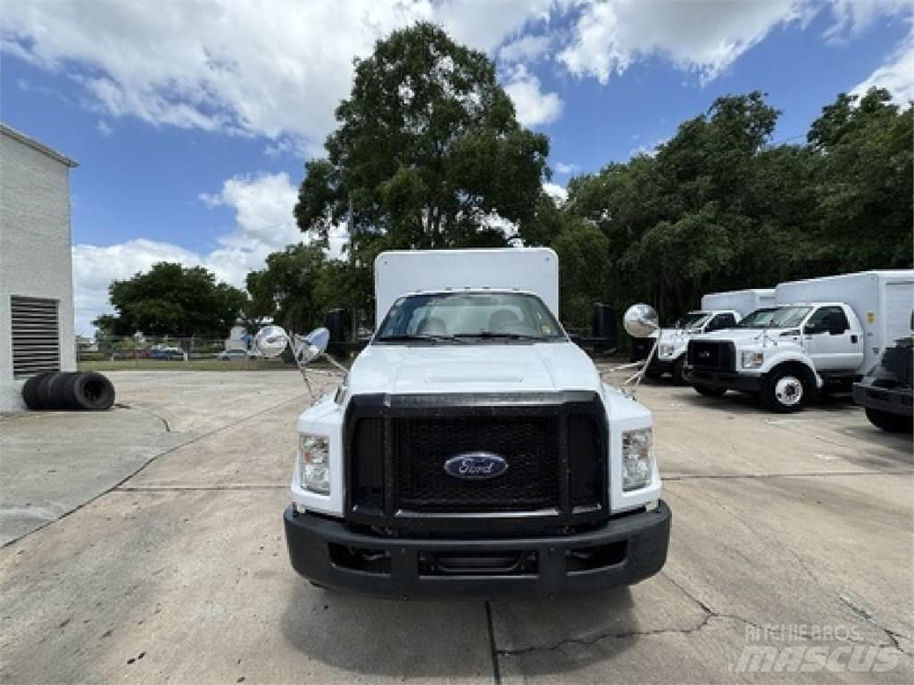 Ford F650 Beverage delivery trucks