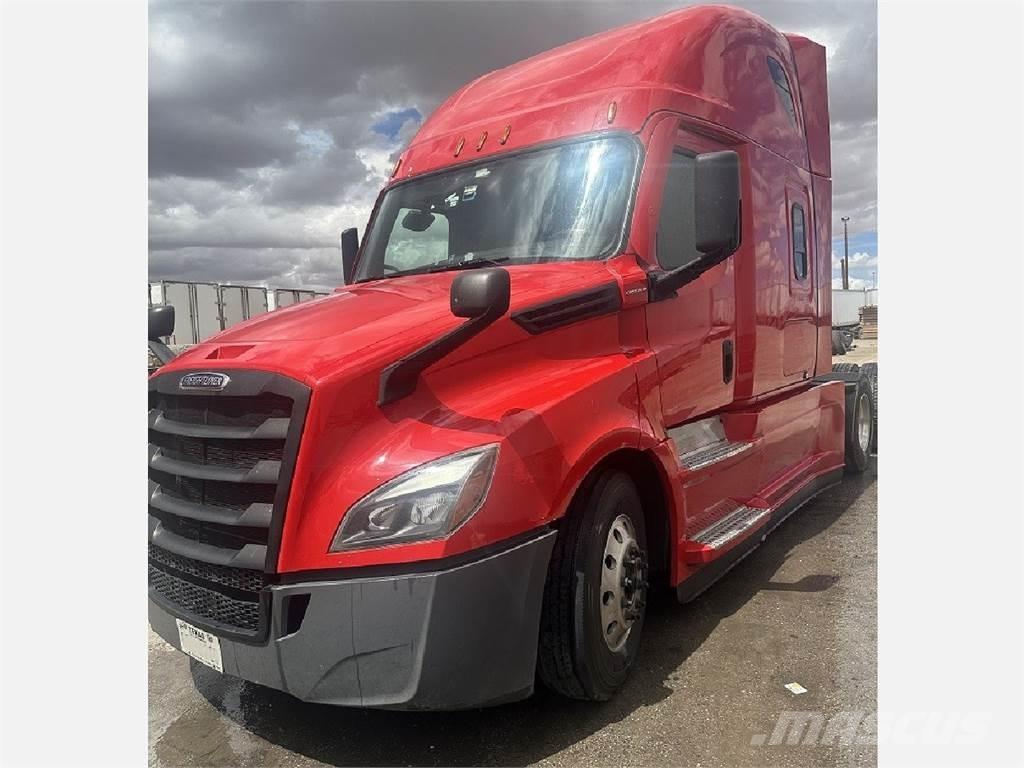 Freightliner CA126 Truck Tractor Units