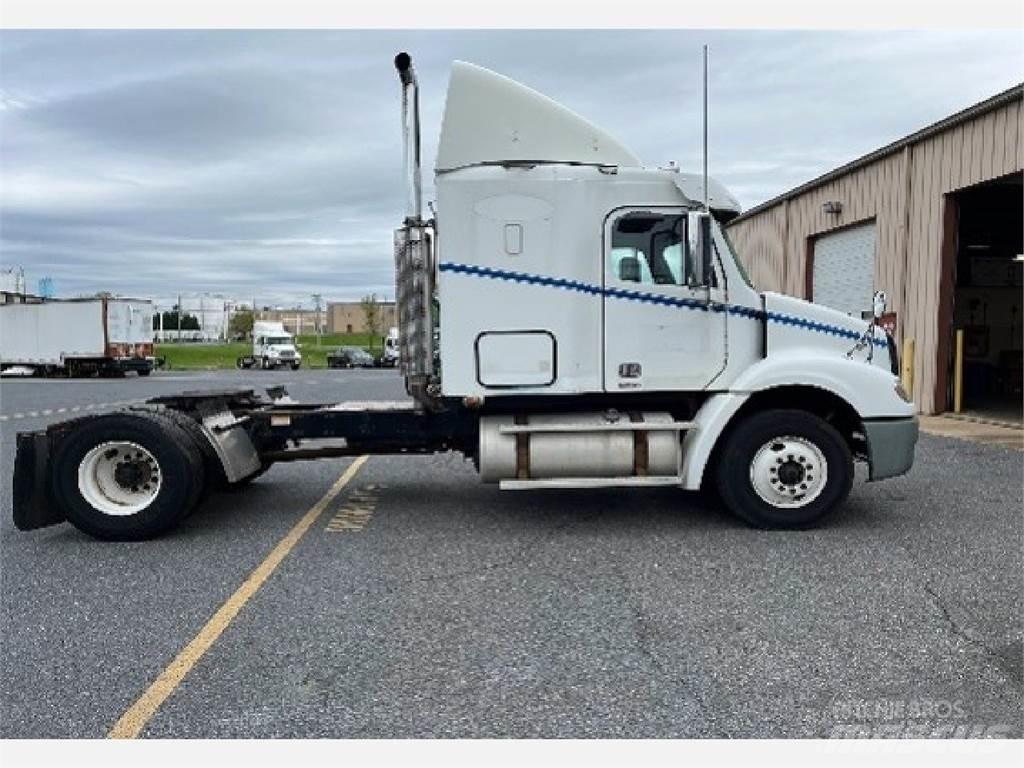 Freightliner CL112G Truck Tractor Units
