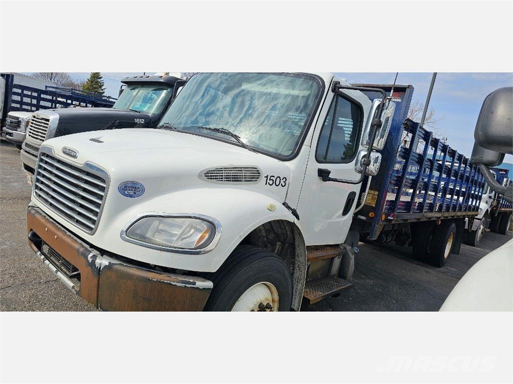 Freightliner M2 106 Flatbed/Dropside trucks