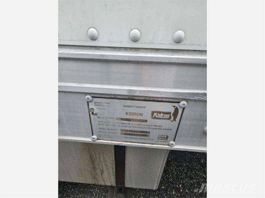 Hino 338 Temperature controlled trucks