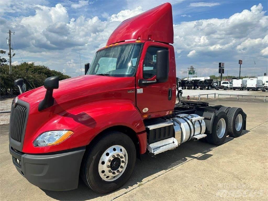 International LT Truck Tractor Units