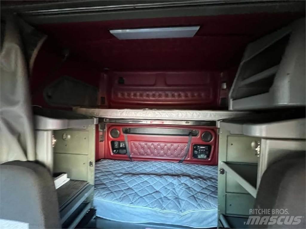 Kenworth T-2000 Truck Tractor Units
