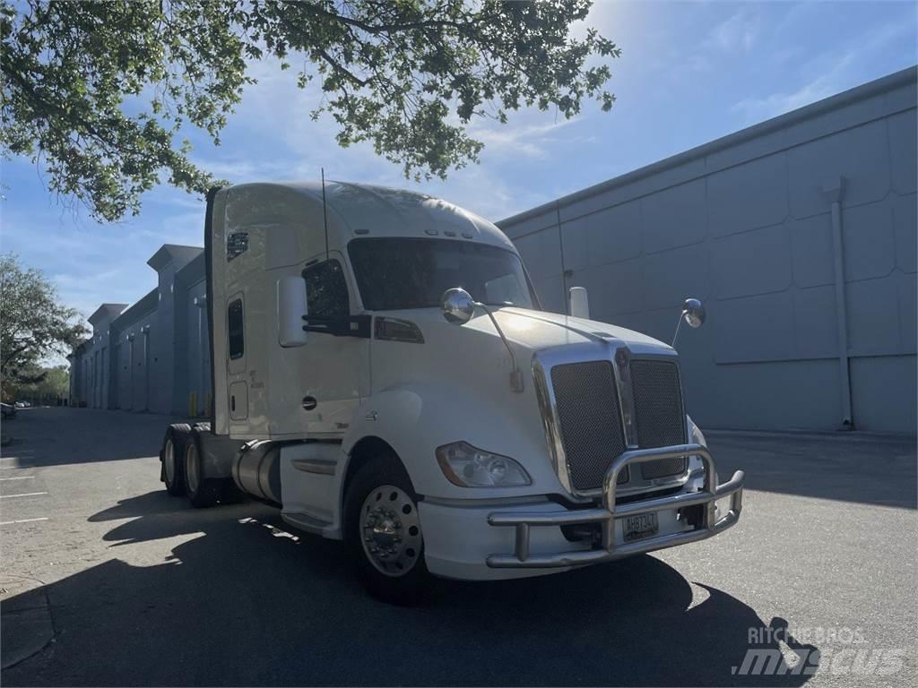 Kenworth T680 Truck Tractor Units