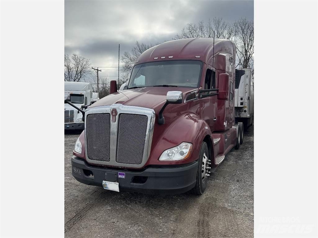 Kenworth T680 Truck Tractor Units