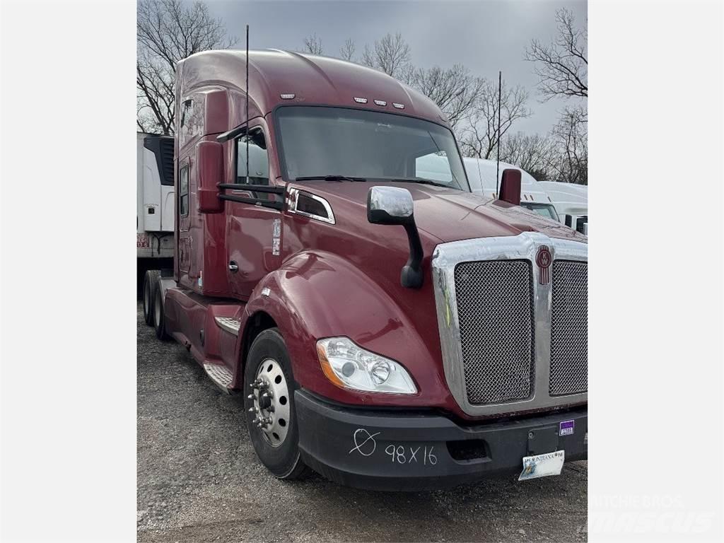 Kenworth T680 Truck Tractor Units