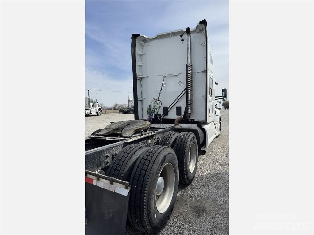 Kenworth T680 Truck Tractor Units