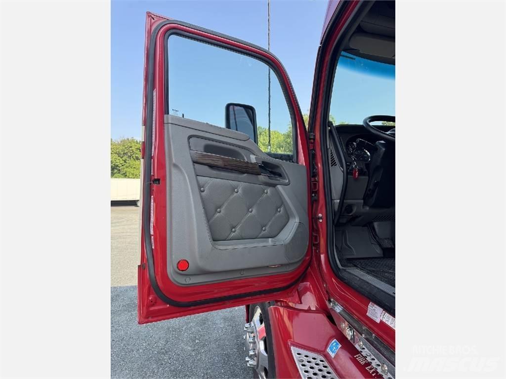 Kenworth T680 Truck Tractor Units
