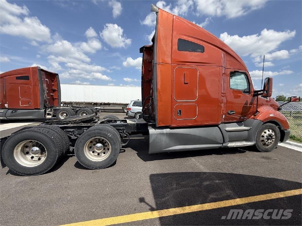 Kenworth T680 Truck Tractor Units