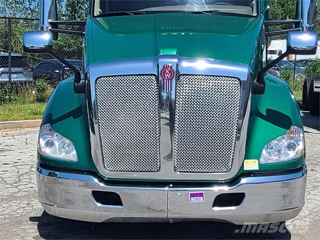 Kenworth T680 Truck Tractor Units