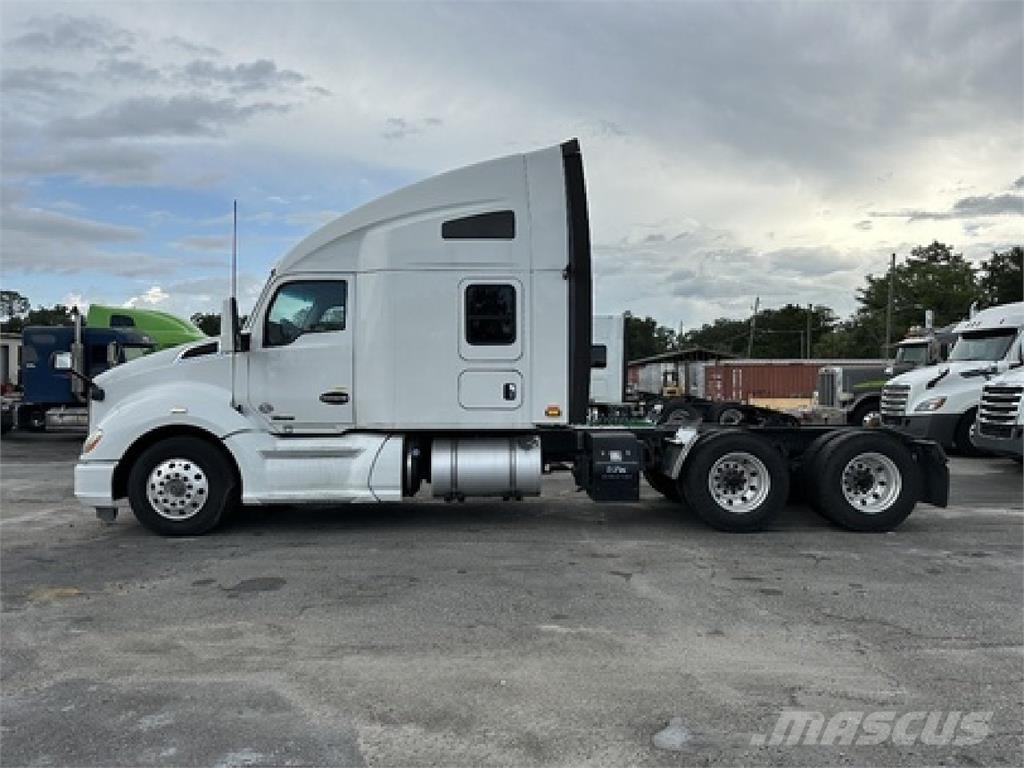 Kenworth T680 Truck Tractor Units