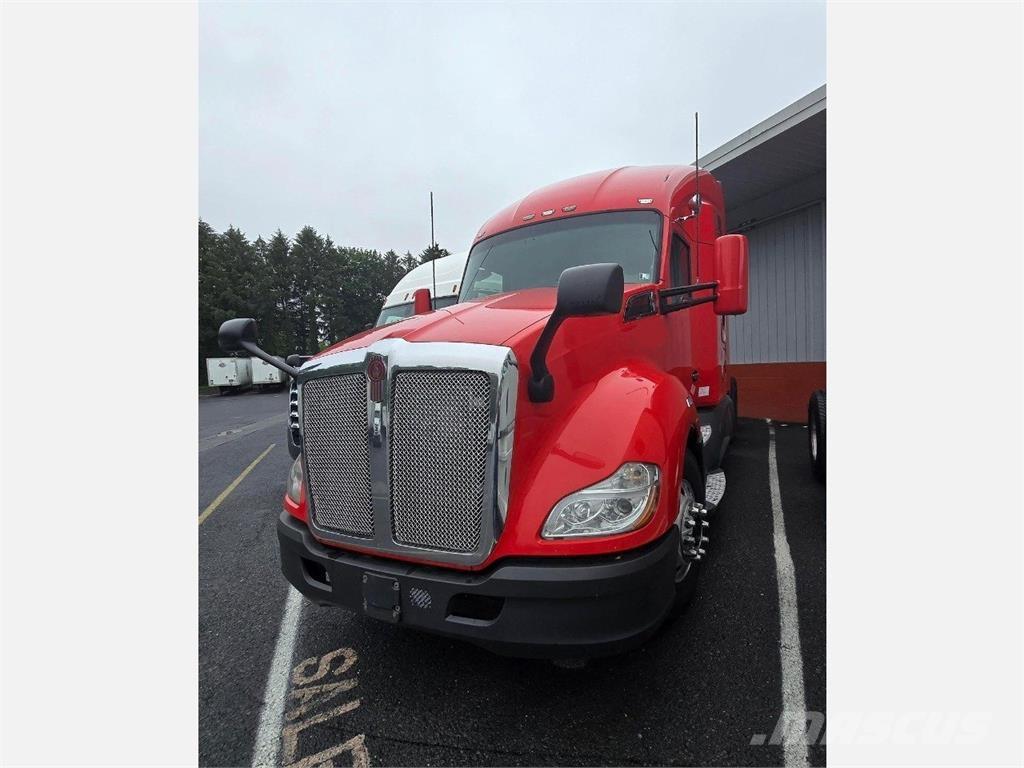 Kenworth T680 Truck Tractor Units