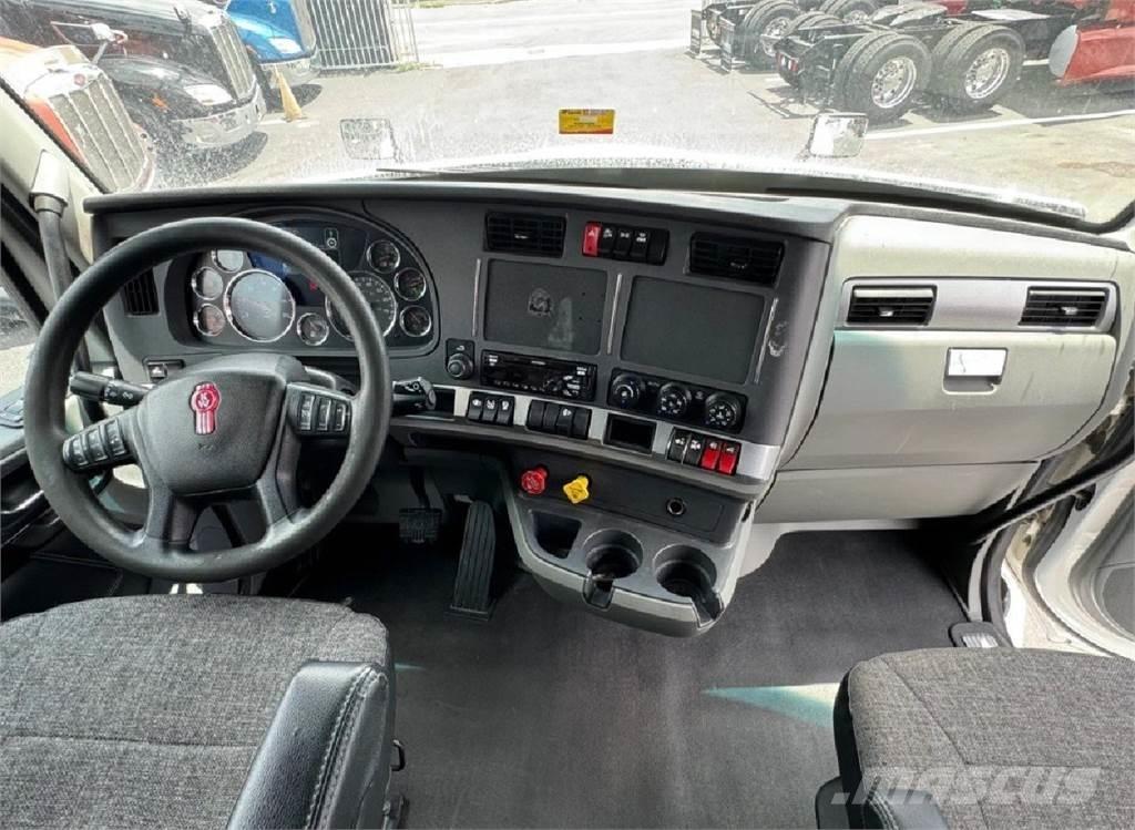 Kenworth T680 Truck Tractor Units