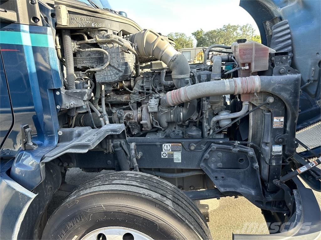 Kenworth T680 Truck Tractor Units